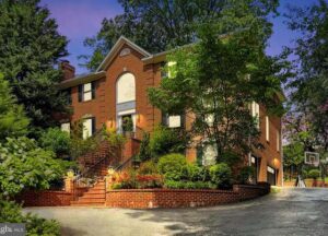 Woodland_Acres_Virginia